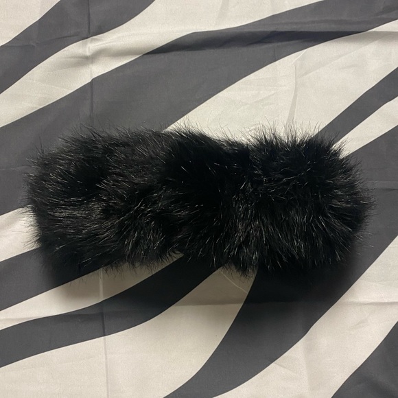 Fur hat - Picture 2 of 2